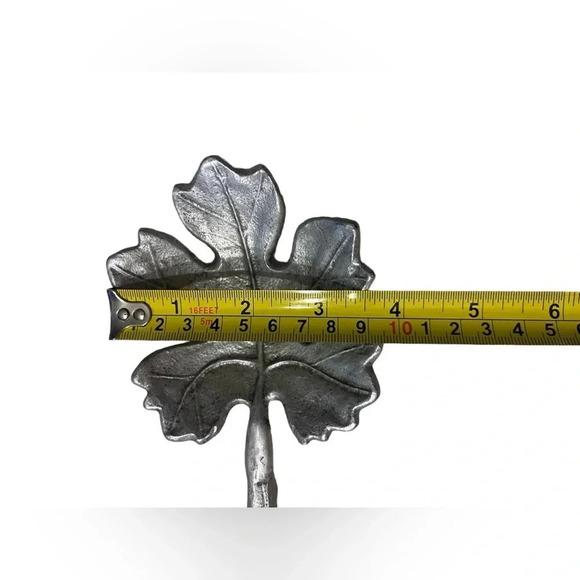 Charming Leaf & Twig Salad Servers - Picture 9 of 10